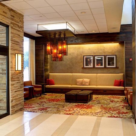 Отель Houston Marriott North Экстерьер фото