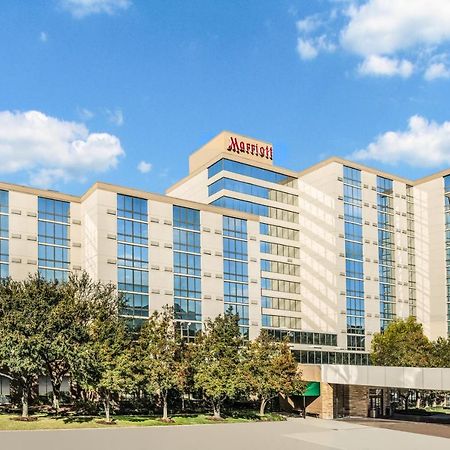 Отель Houston Marriott North Экстерьер фото