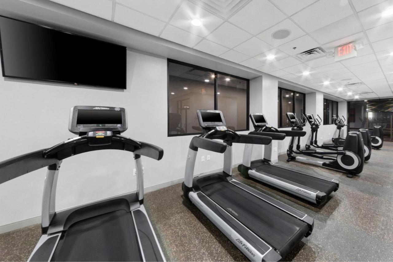 Отель Houston Marriott North Экстерьер фото